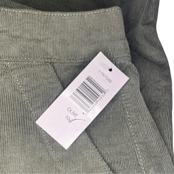 Weatherproof Vintage Wide-Leg Corduroy, Size: 10 Color: Olive Green - Picture 5 of 8